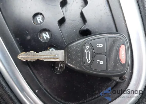 2014 Chrysler 200 Touring z USA, uszkodzony, nr VIN 1C3CCBBG7EN105949